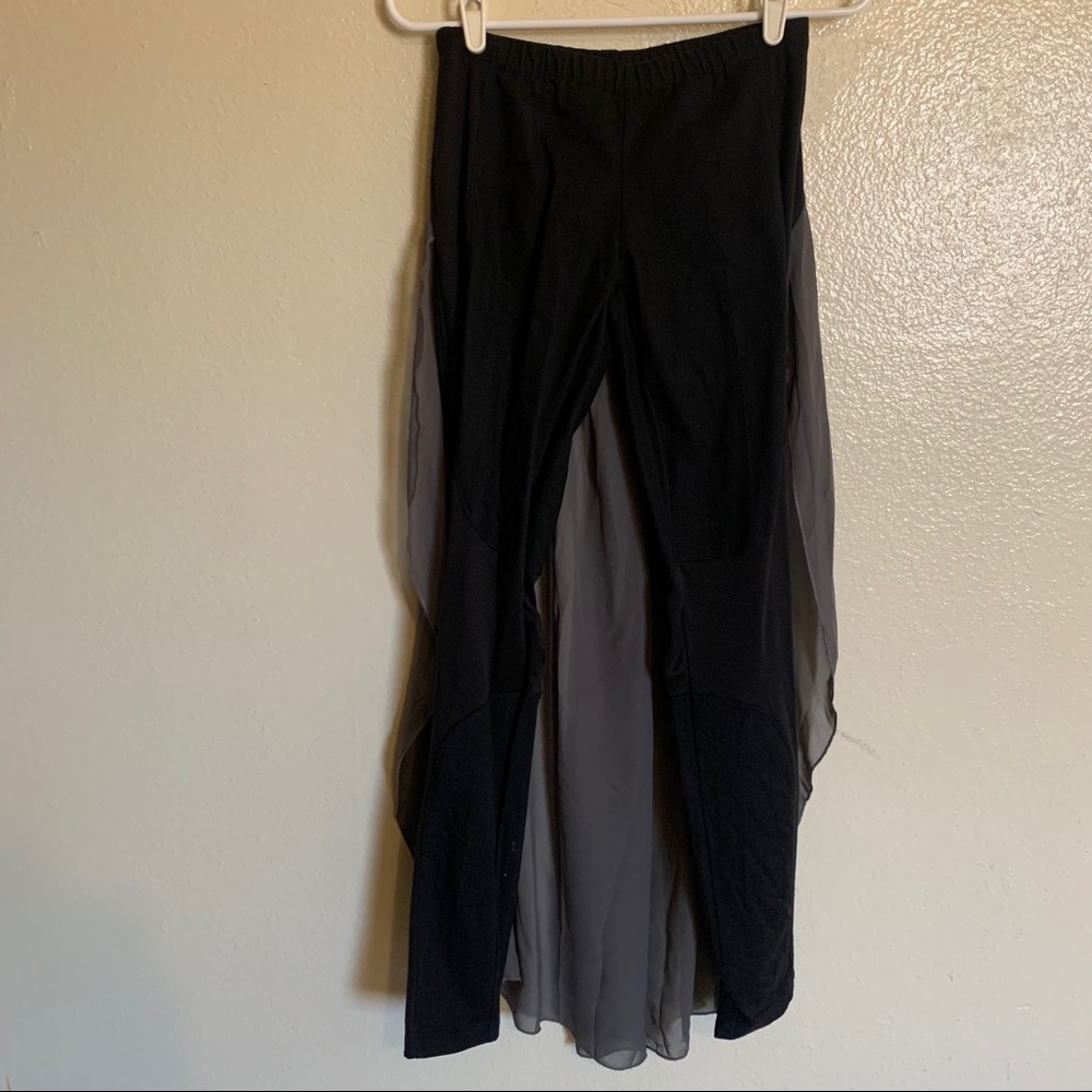 Dimepiece Black Pants with Gray Trail